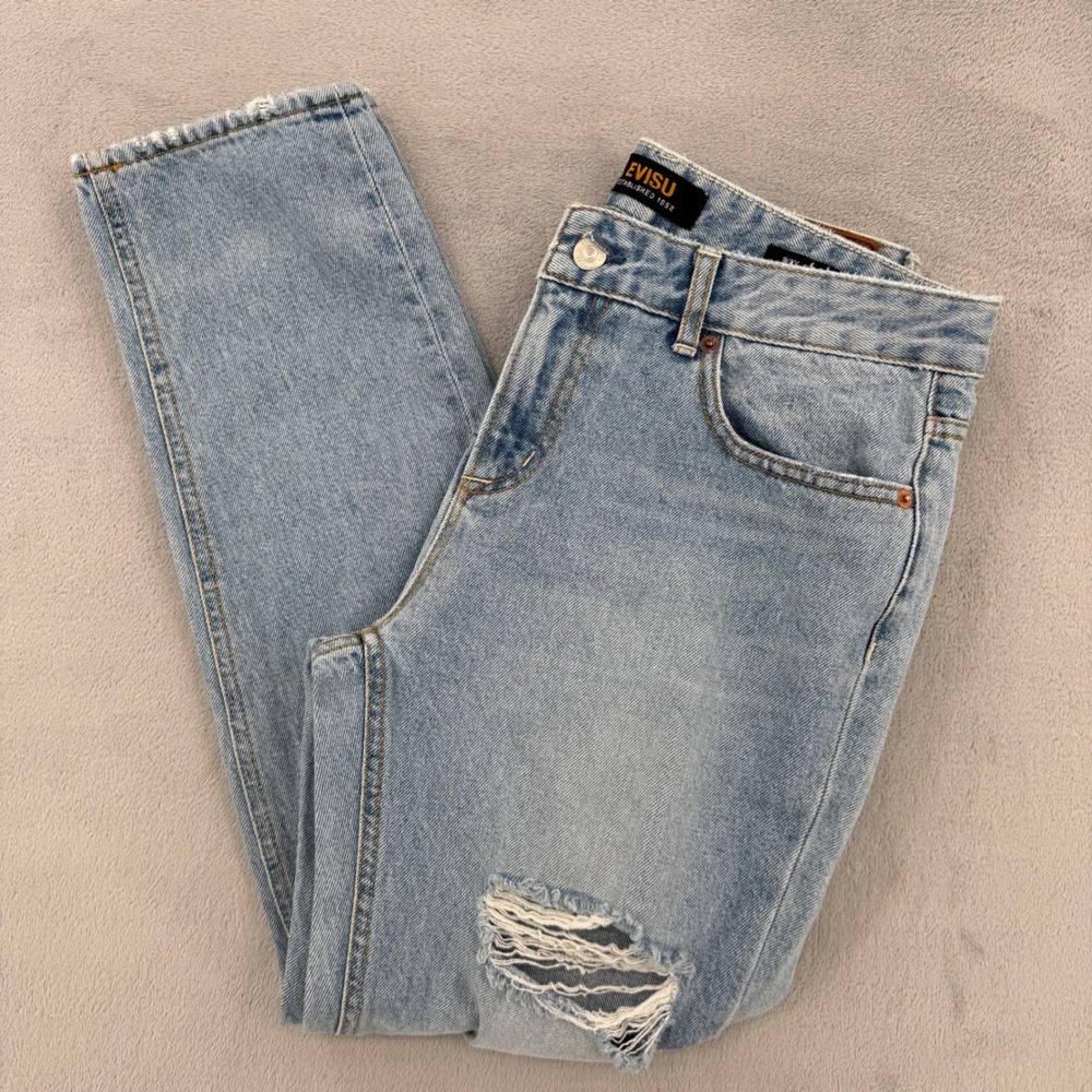 Evisu Boyfriend Jeans Light Indigo Distressed Ripped Denim Womens Size 27